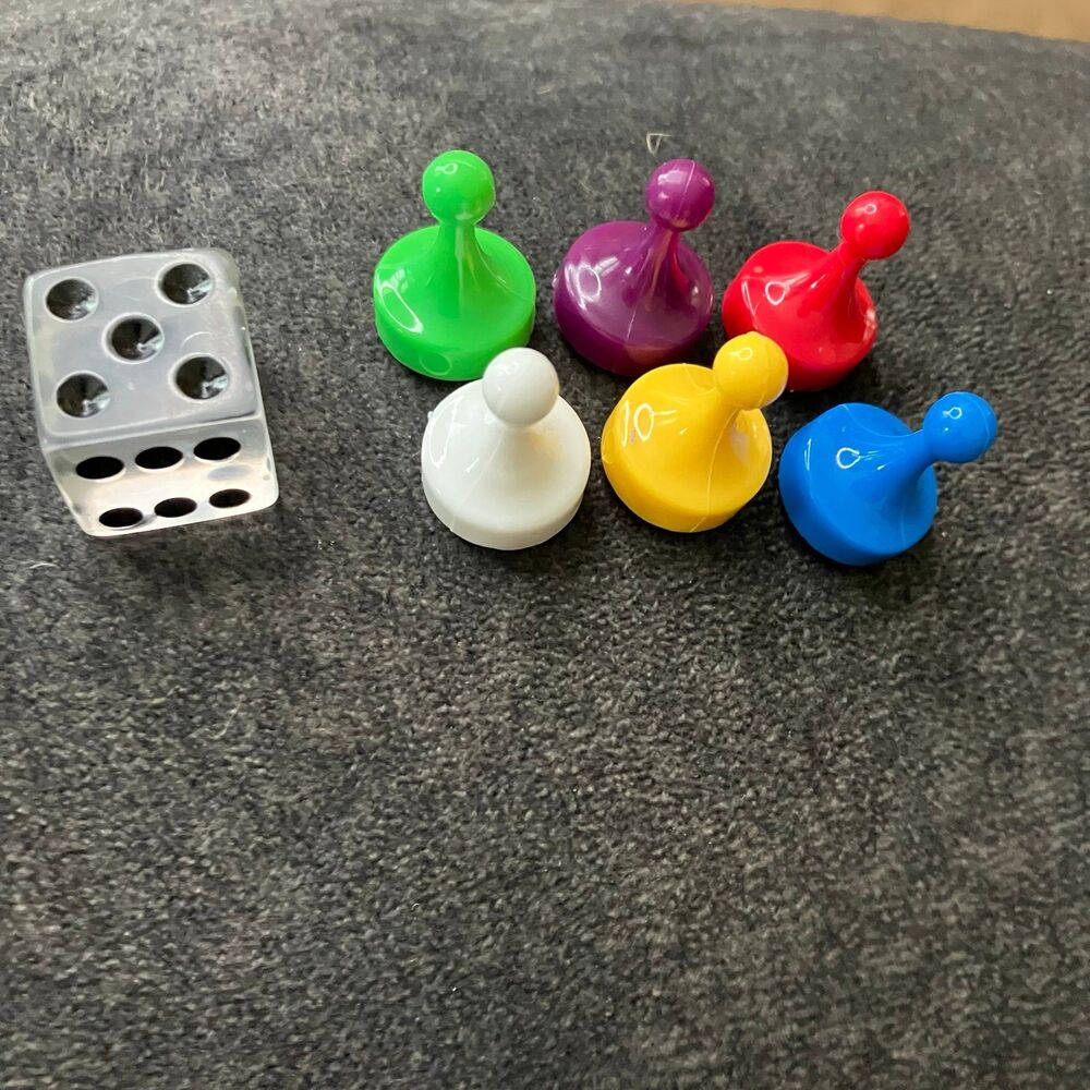 CLUE Alfred Hitchcock Board Game USAopoly Replacement 6 Colored Pawns & Dice